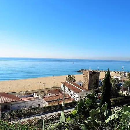 Apartment Claire Seaview & Beach-apartment Montgat