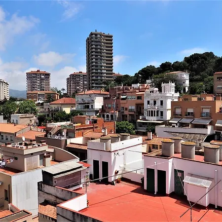 Claire Seaview & Beach-apartment *